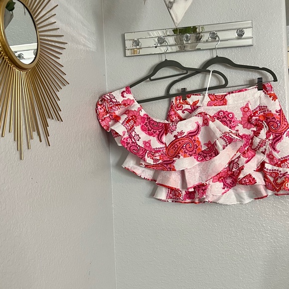 Shein Pink Two Piece Skirt Set with Bold Pink and White Floral Print - Picture 8 of 14